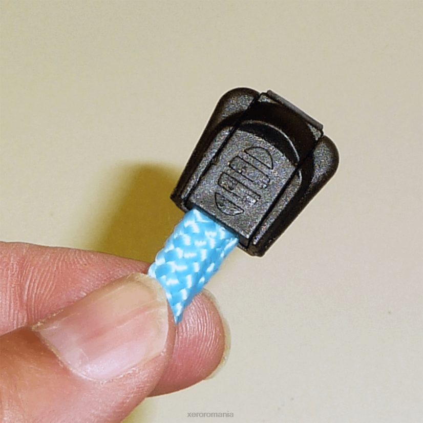 8284257Xero Shoes capete din dantela xero